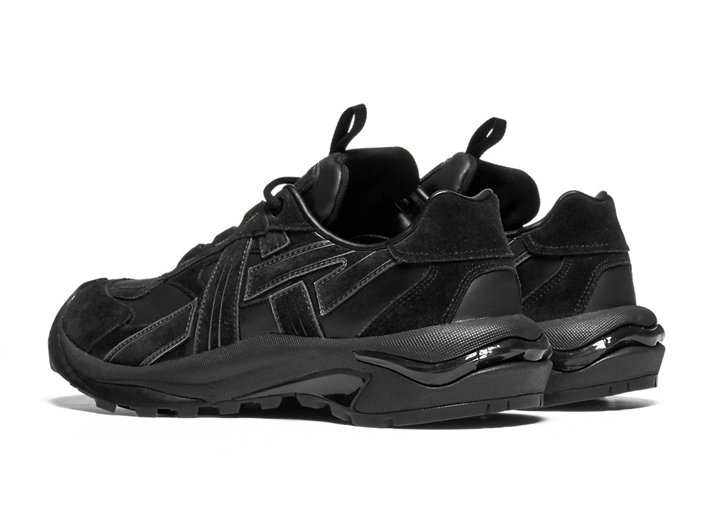 Onitsuka Tiger Tigtrail Sneakers - Black / Black